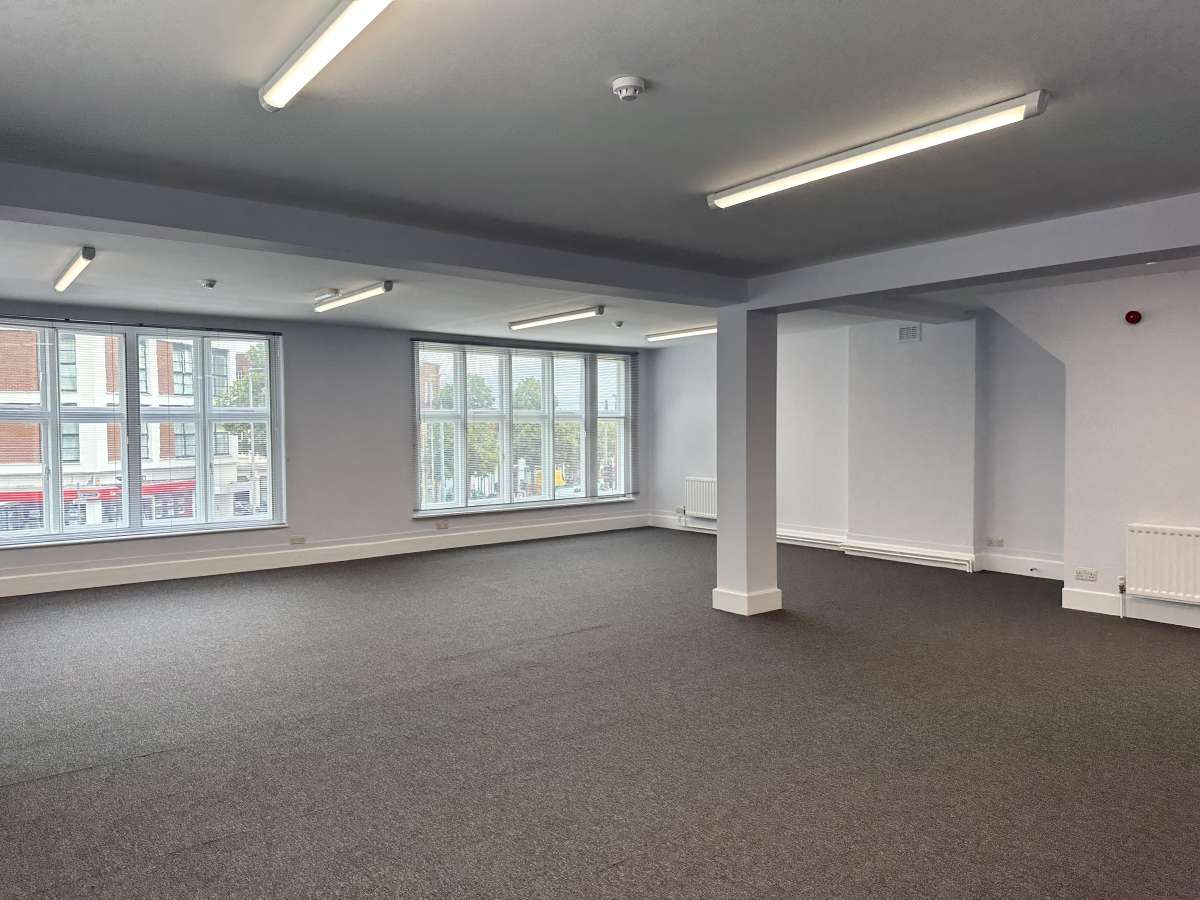 Office in Letchworth - photo 2