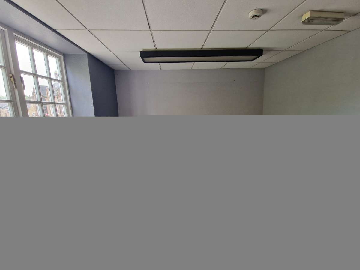 Office in Matlock - photo 4