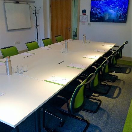 Office in Bromsgrove - photo 3