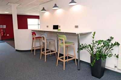 Office in Christchurch - photo 2