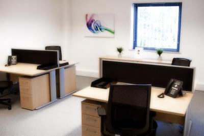 Office in Dartford - photo 3