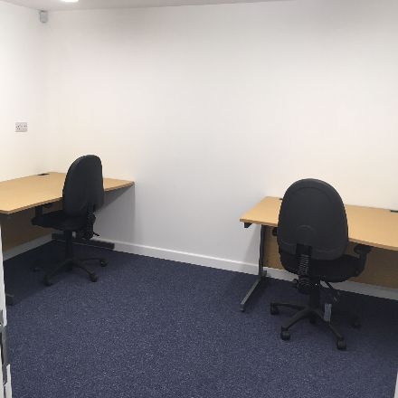 Office in Liskeard - photo 4