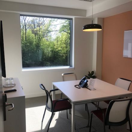 Office in Maidenhead - photo 2