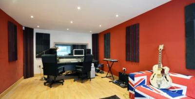 Office in Nottingham - photo 3