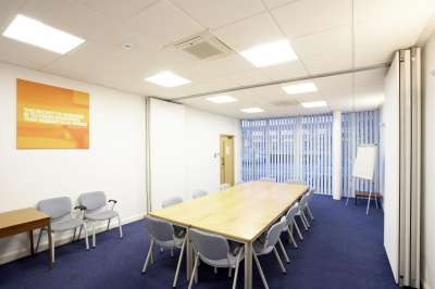 Office in Preston - photo 2