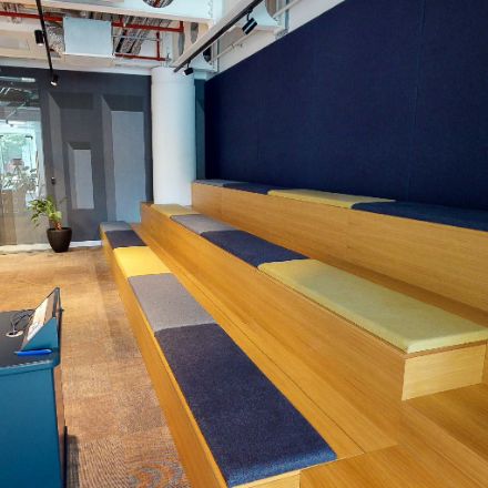 Office in Slough - photo 4