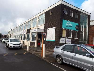 Office in Swindon - photo 2