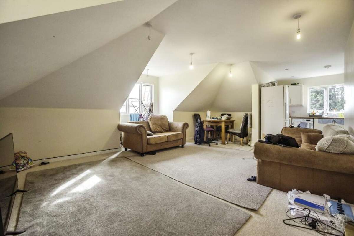 Other in Gravesend - photo 2