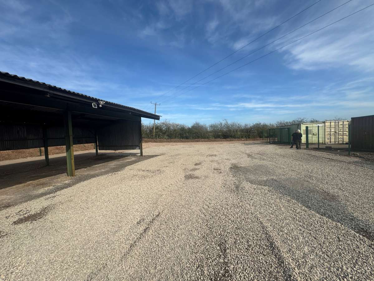 Other in Loughborough - photo 2