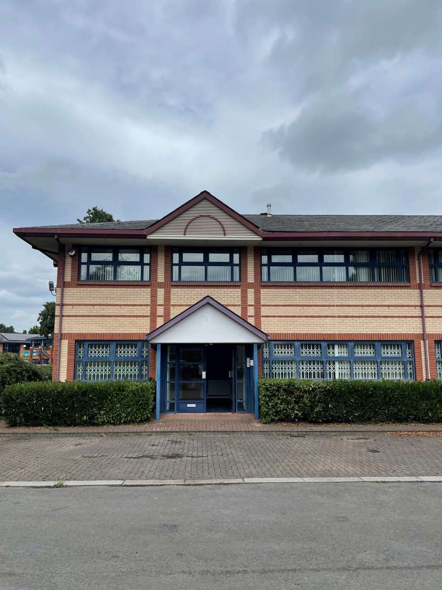 Office in Cardiff - photo 3