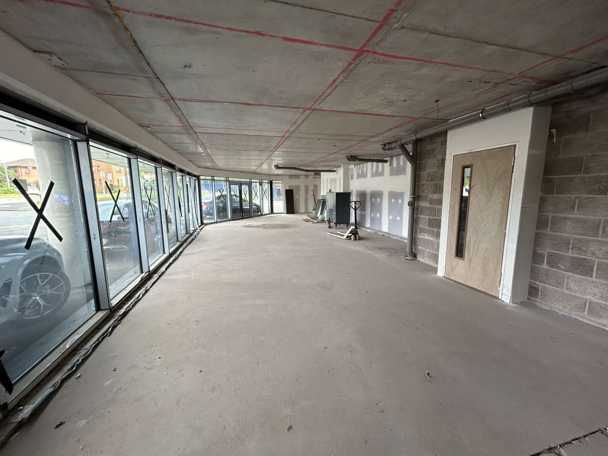 Other in Salford - photo 2