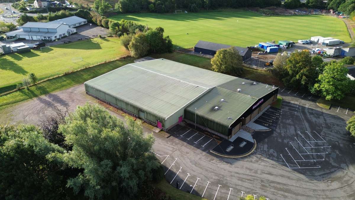 Retail/Shop in Inverness - photo 2