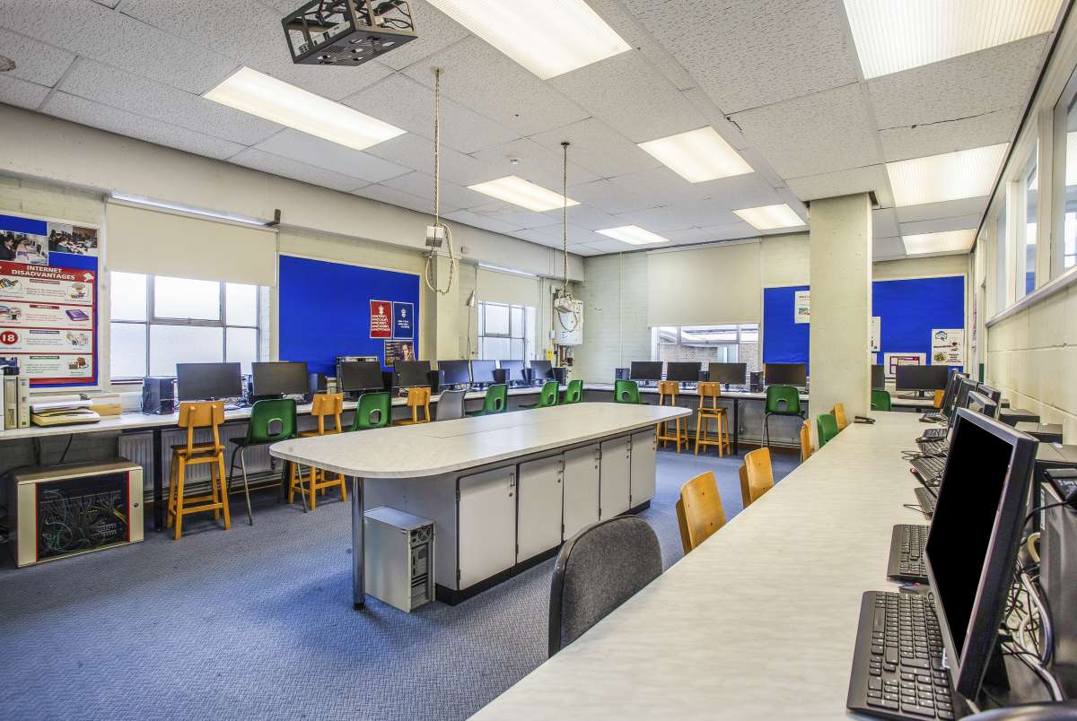 Other in Croydon - photo 4