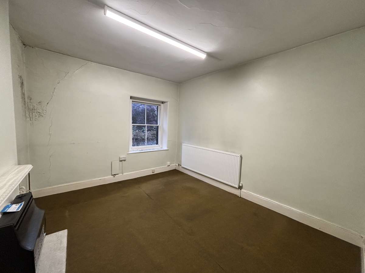 Other in Wedmore - photo 3