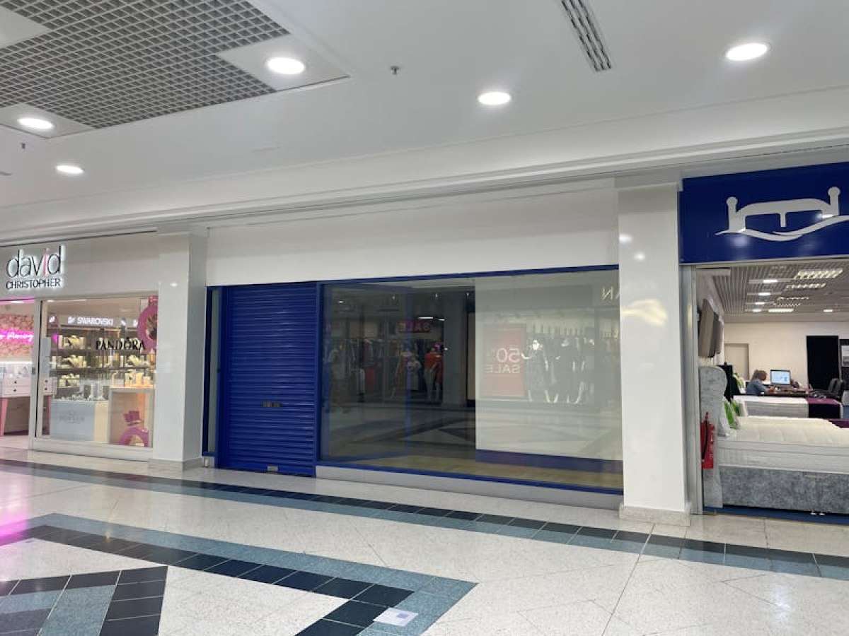 Retail/Shop in Fareham - photo 2