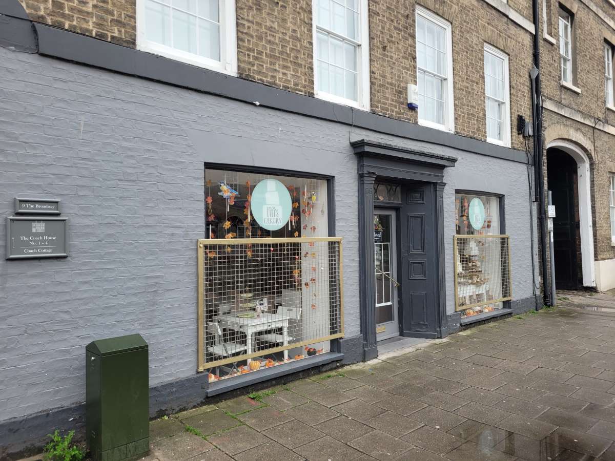 Retail/Shop in St Ives (Cambs) - photo 2