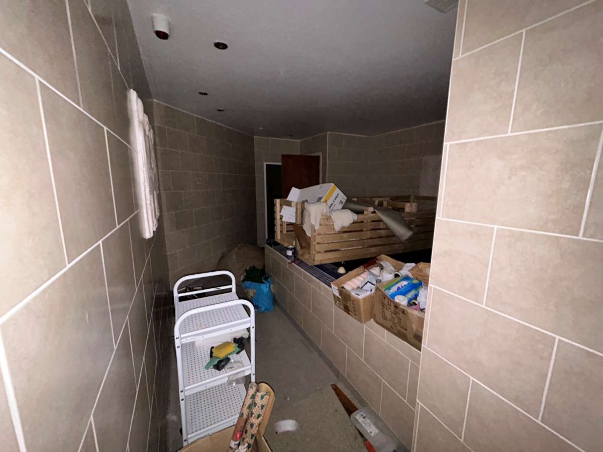 Retail/Shop in Bristol - photo 3