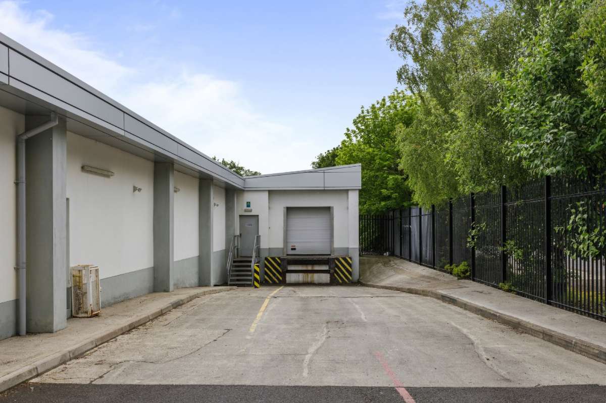 Retail/Shop in Londonderry - photo 3