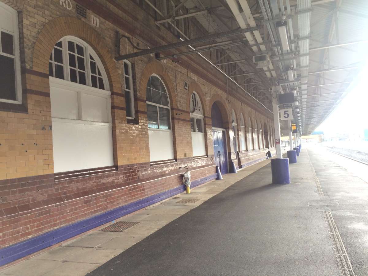 Retail/Shop in Bolton - photo 4