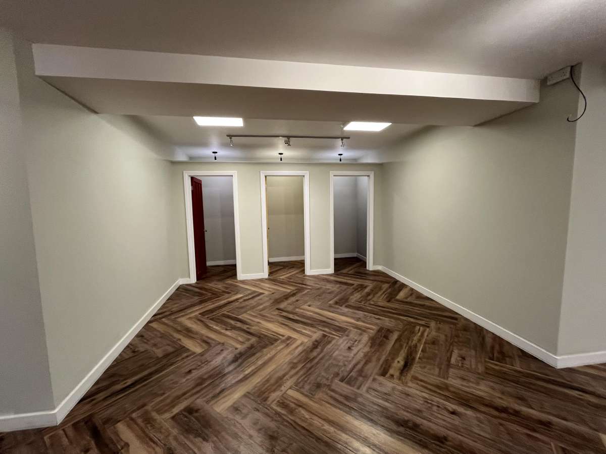 Retail/Shop in Bristol - photo 4