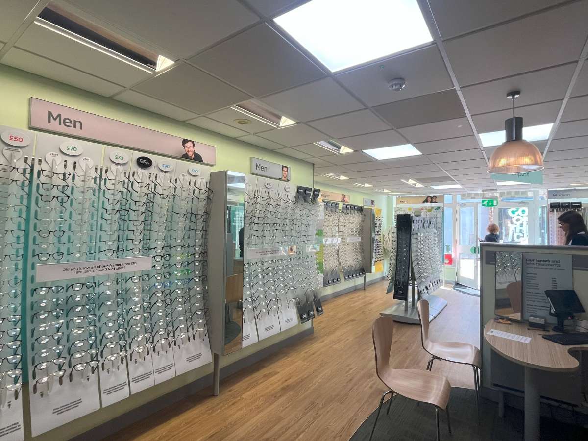 Retail/Shop in Ely - photo 4