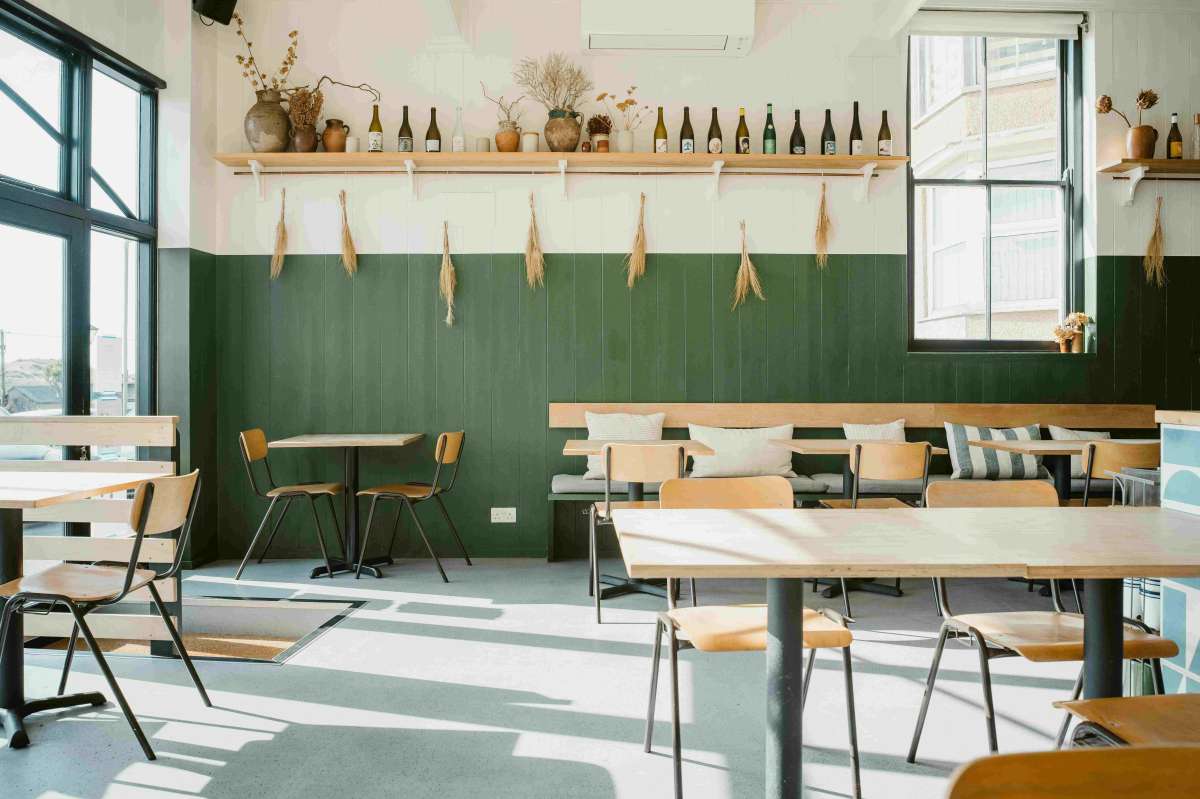 Retail/Shop in Bude - photo 2