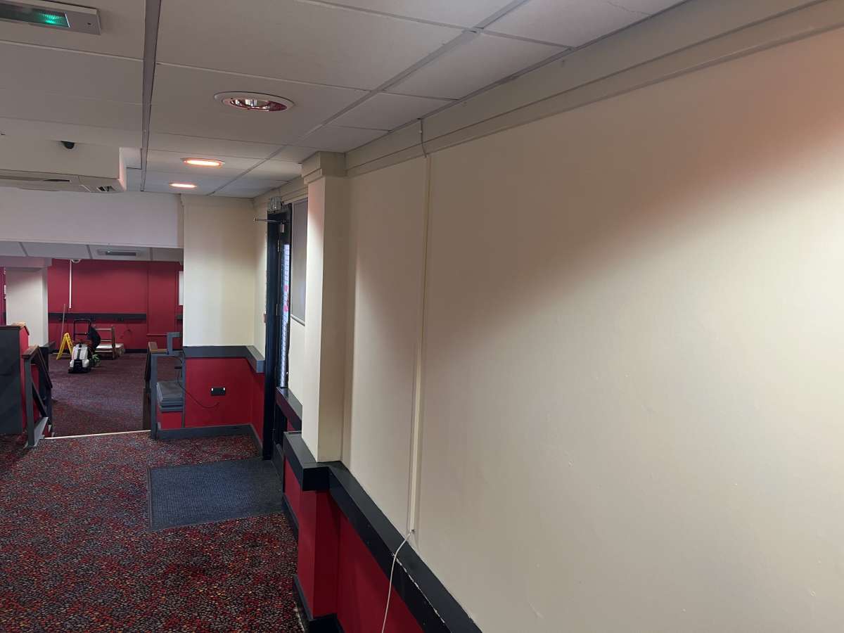 Retail/Shop in Chesterfield - photo 4