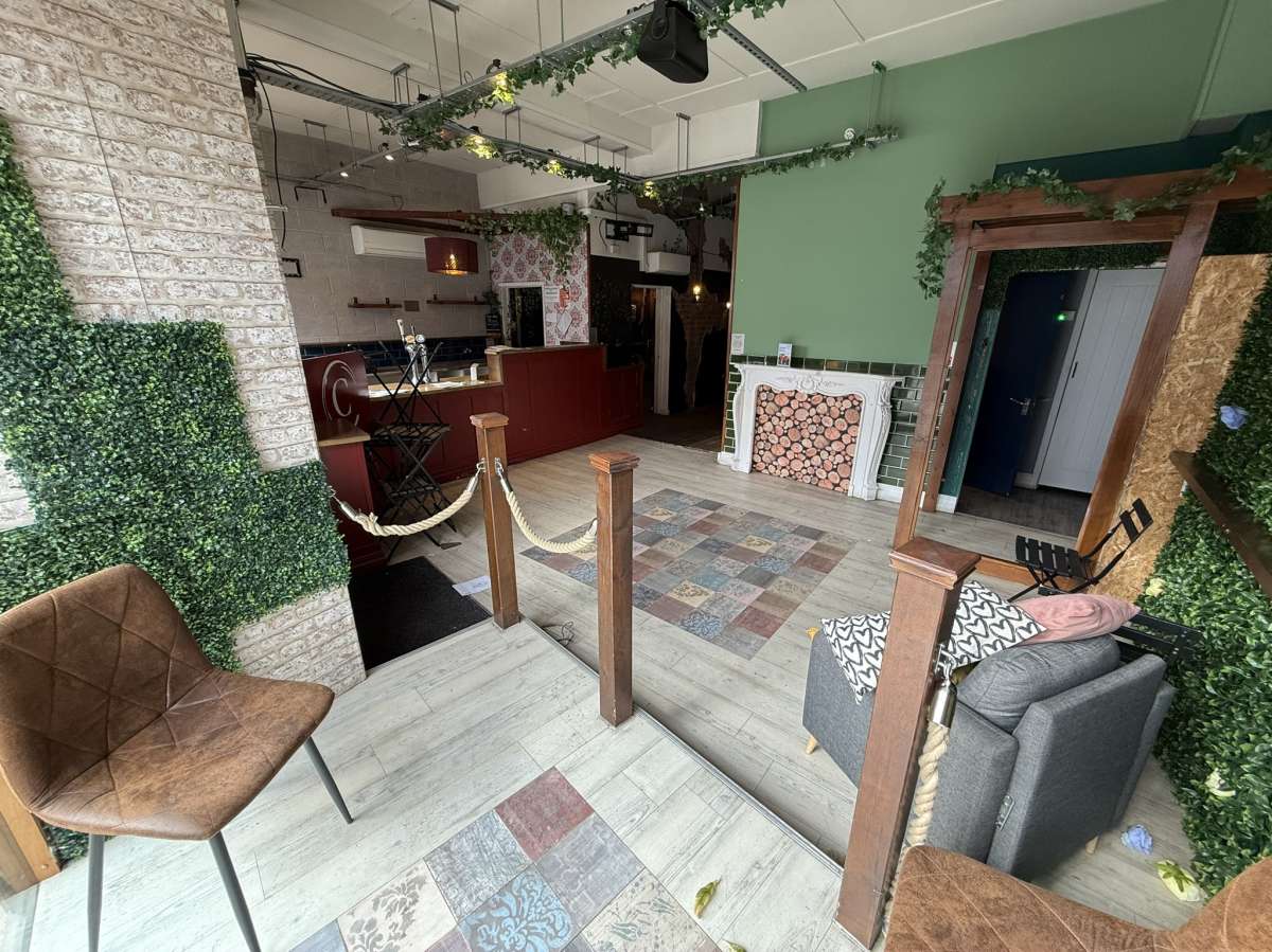 Retail/Shop in Hinckley - photo 4