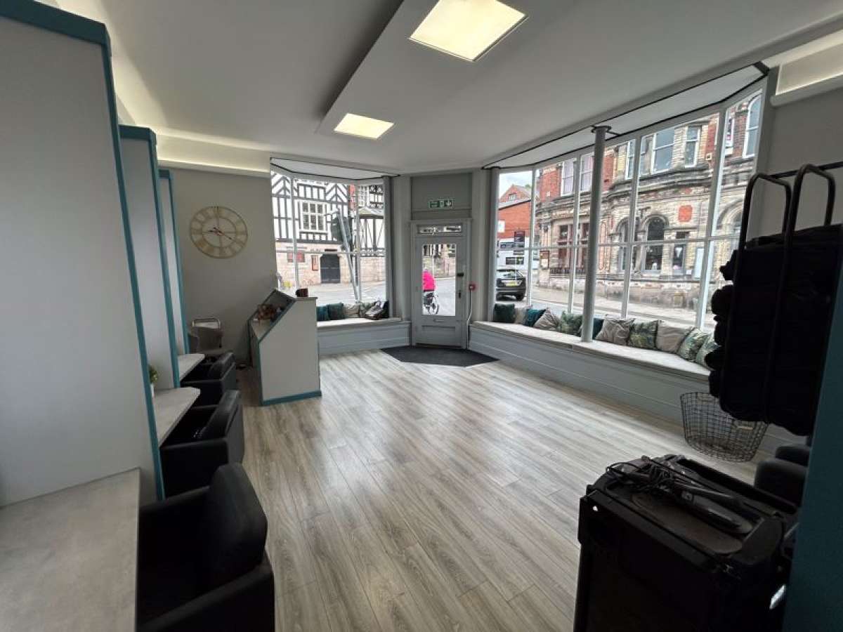 Retail/Shop in Congleton - photo 2