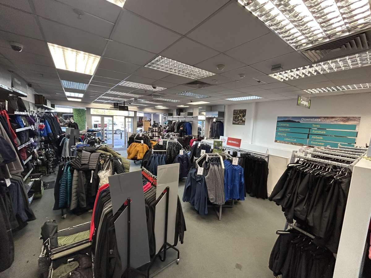 Retail/Shop in Aberdeen - photo 2