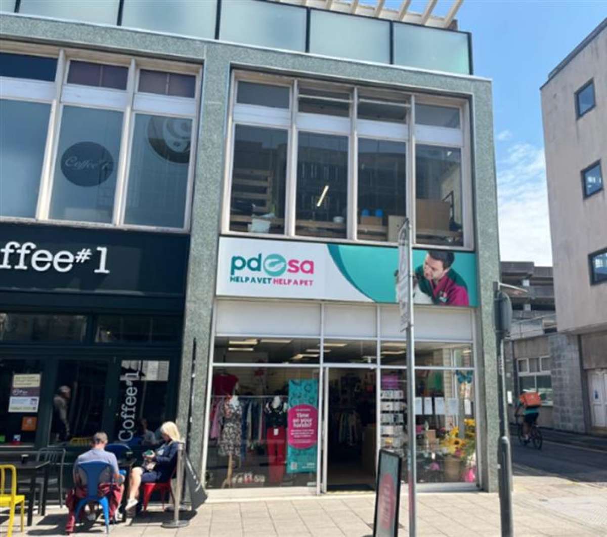 Retail/Shop in Weston-Super-Mare - photo 2