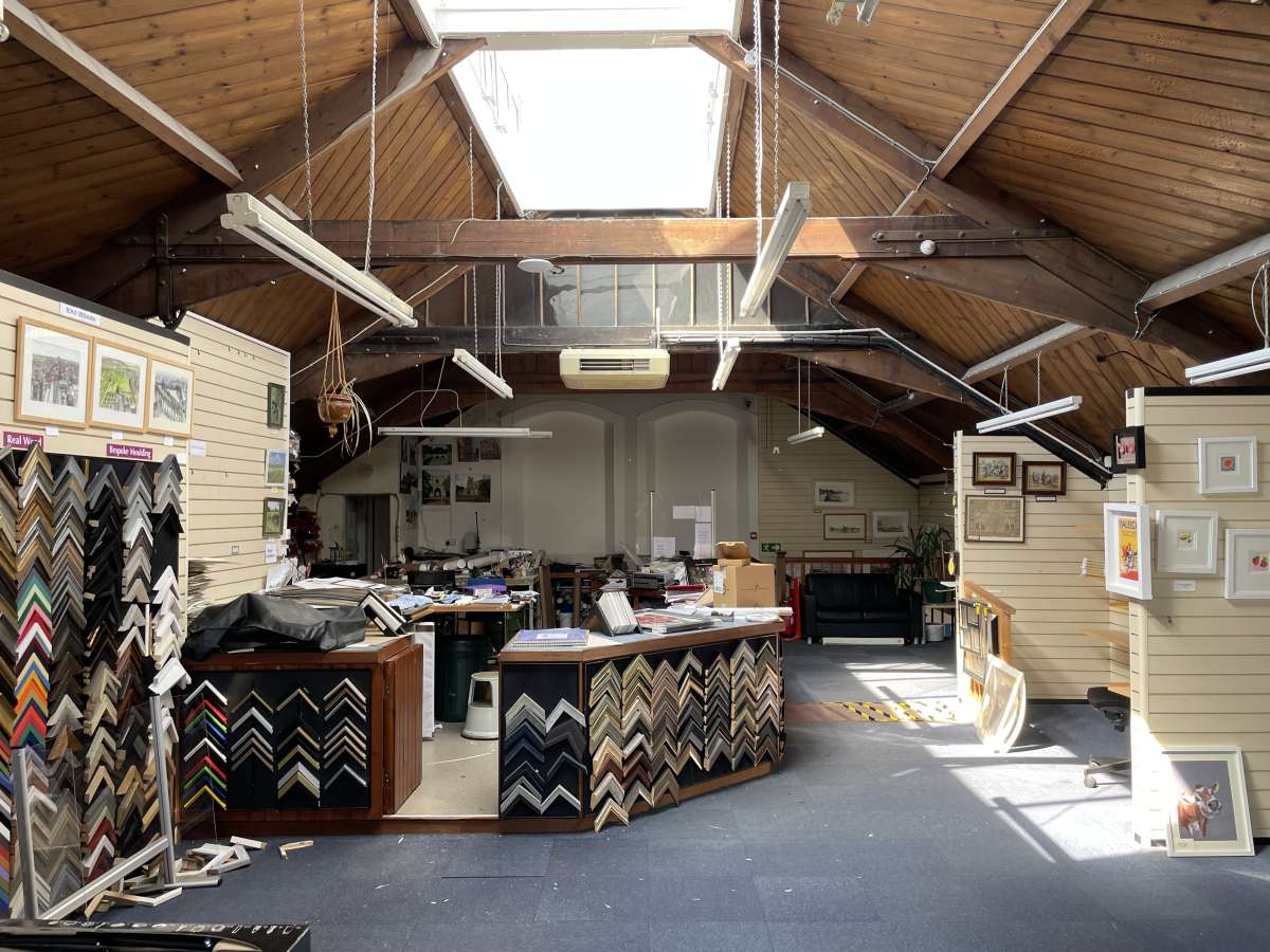 Retail/Shop in Bury St Edmunds - photo 2