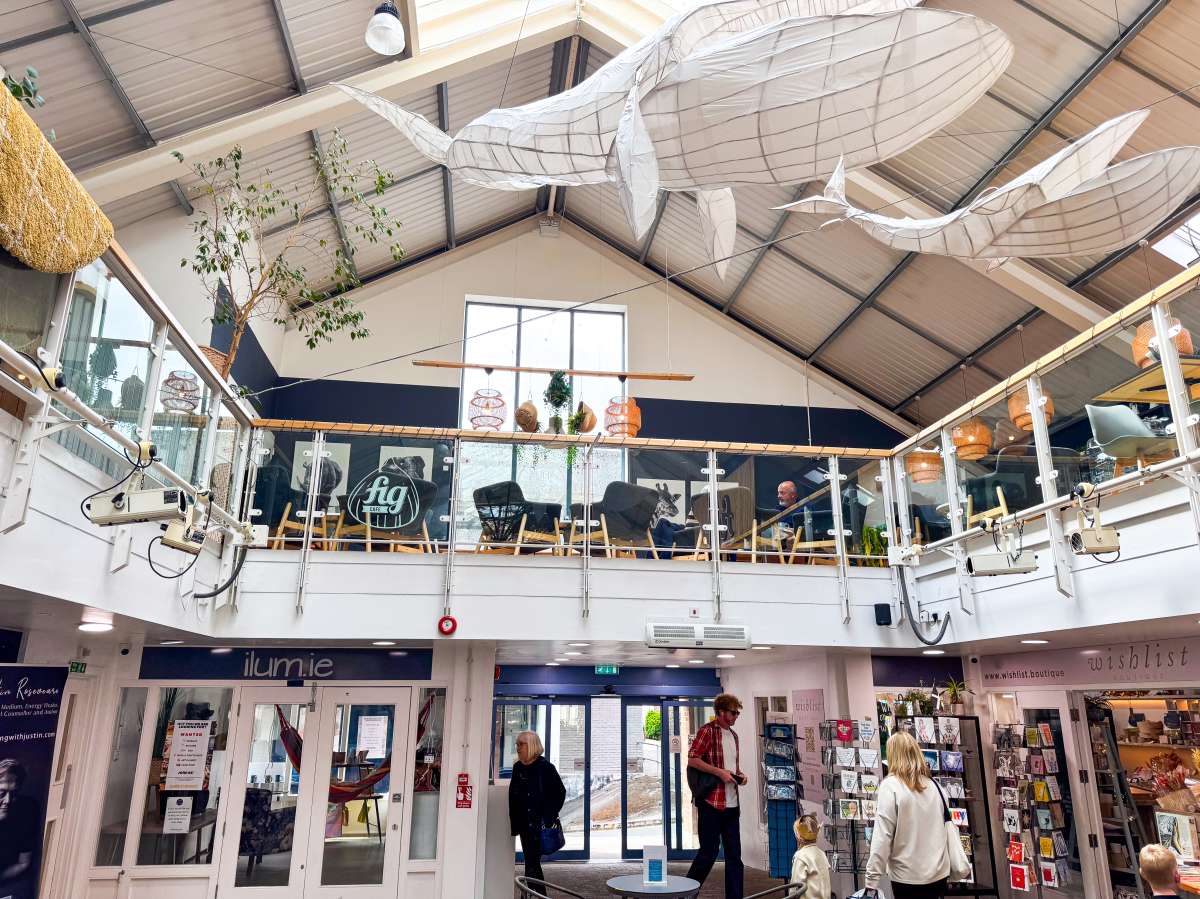 Retail/Shop in Truro - photo 2