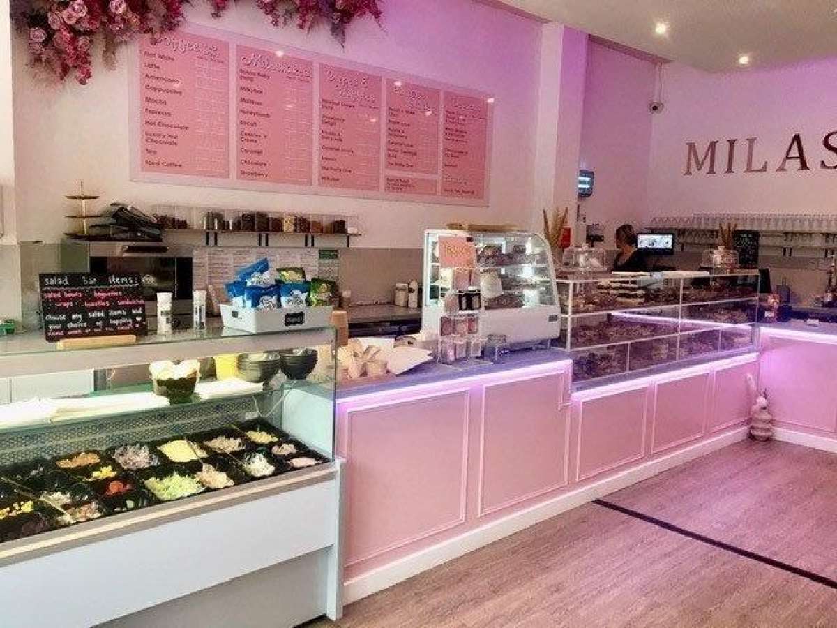 Retail/Shop in Plymouth - photo 4