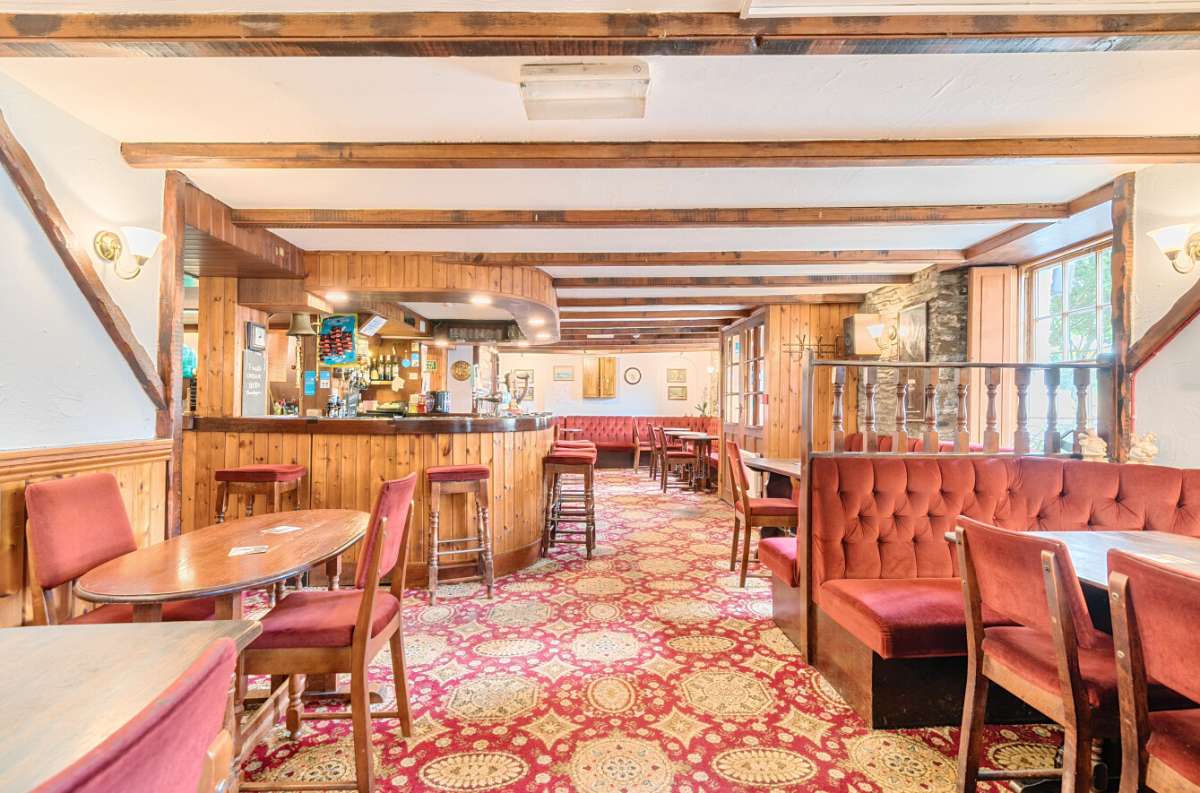 Retail/Shop in Wadebridge - photo 3