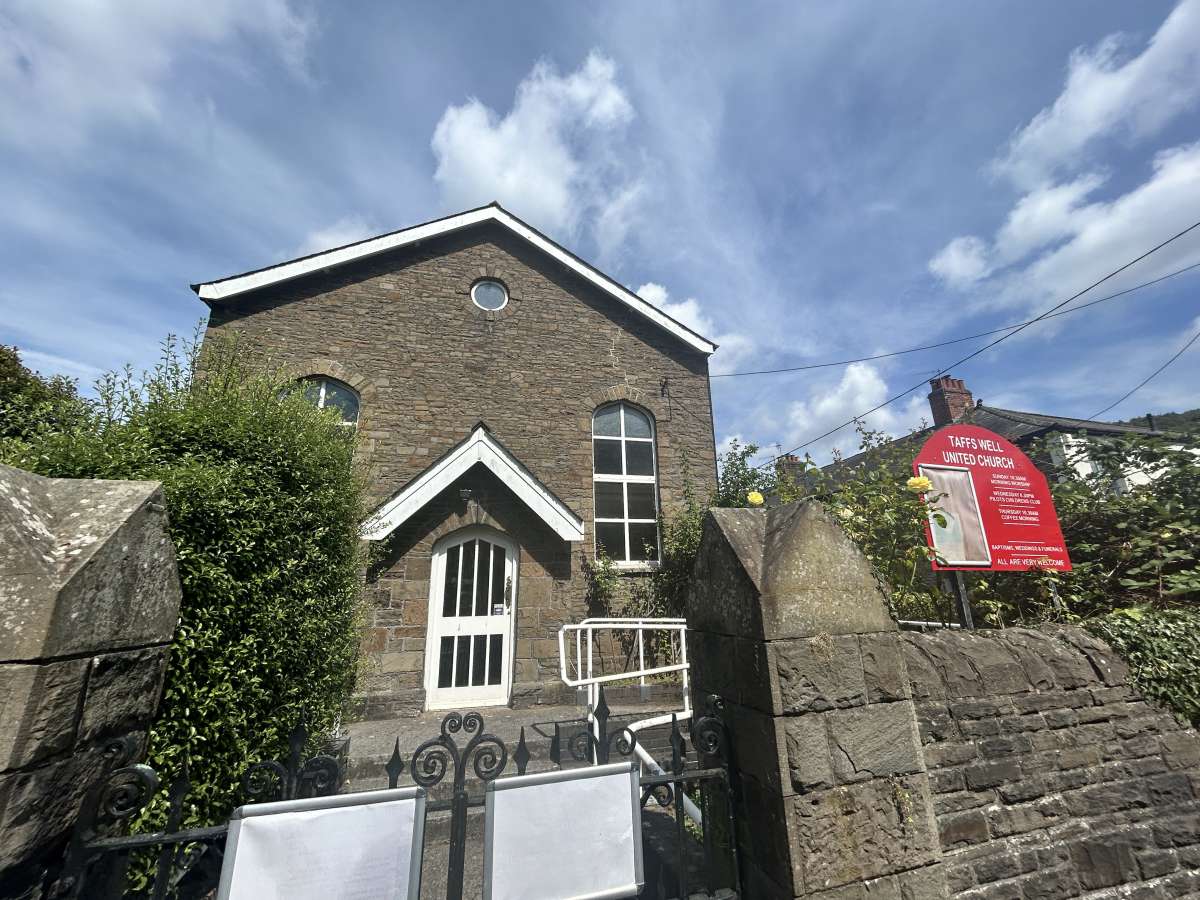 Retail/Shop in Cardiff - photo 2