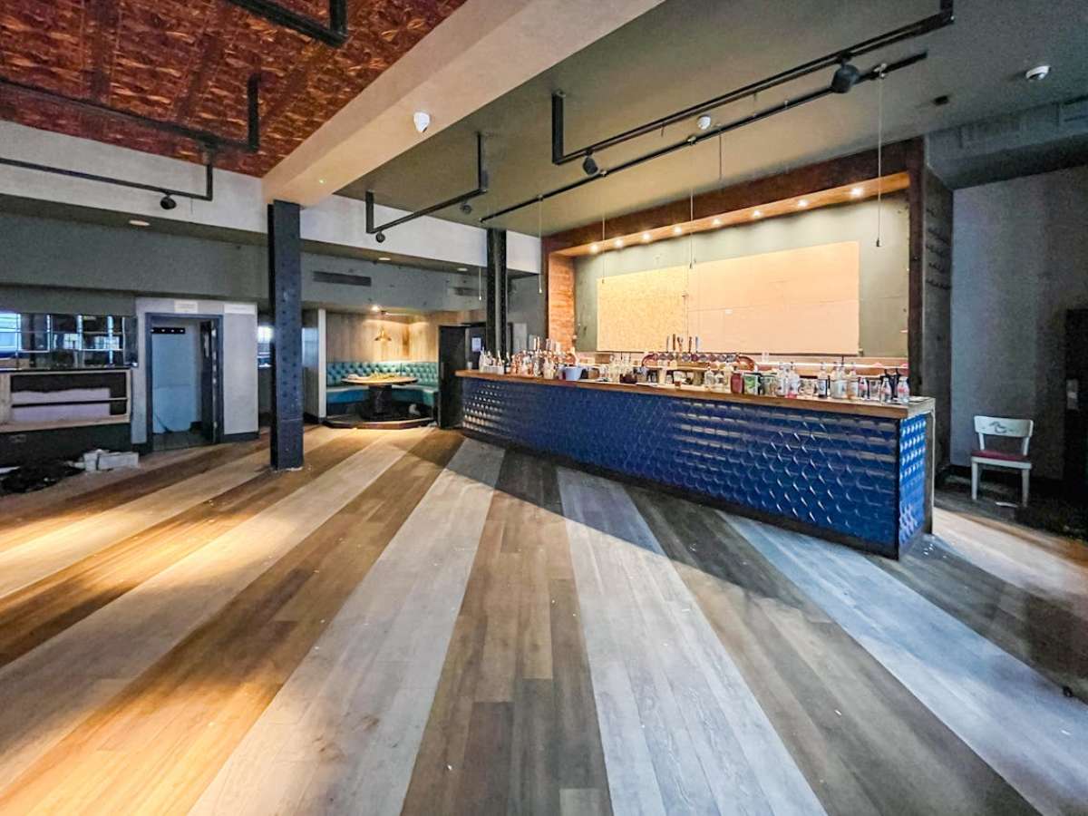 Retail/Shop in Bournemouth - photo 3