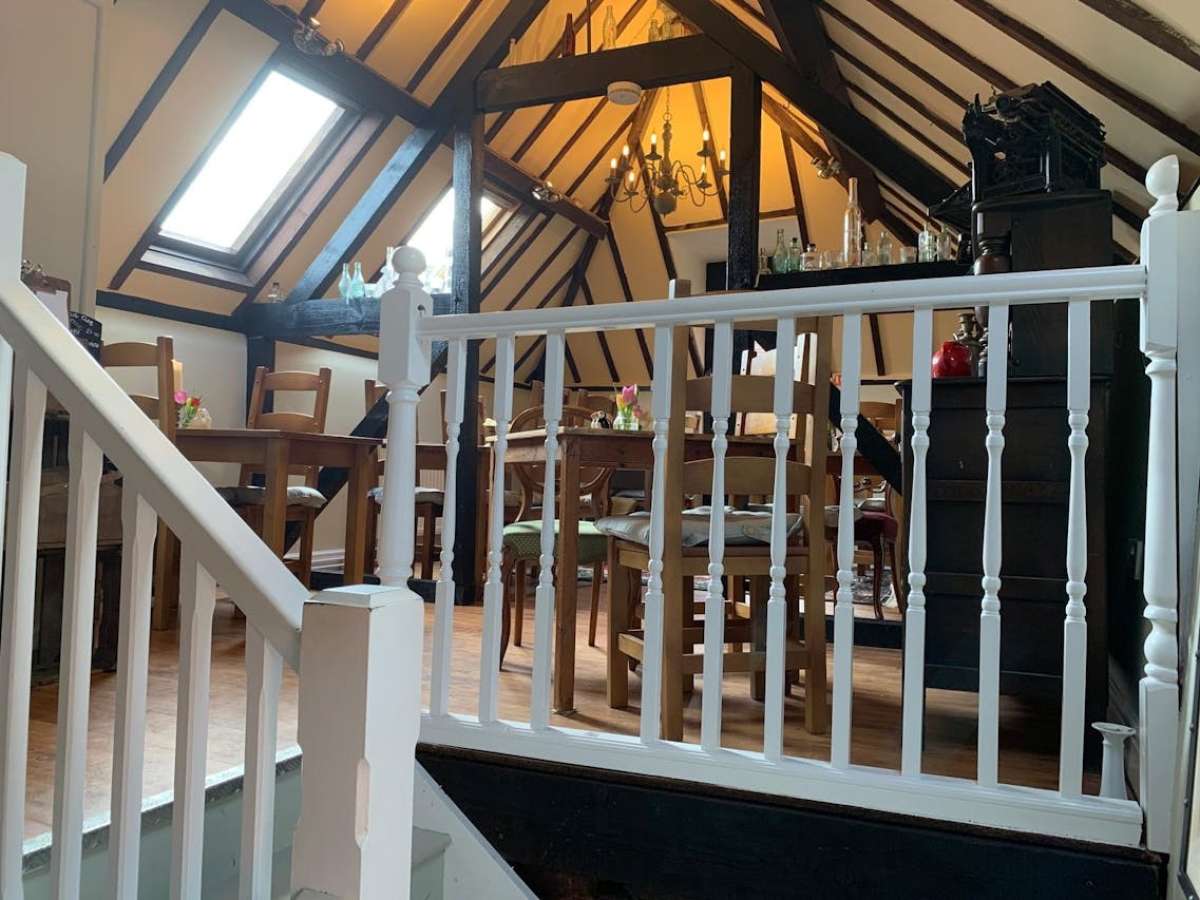 Retail/Shop in Petersfield - photo 3