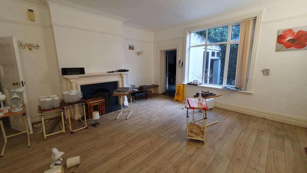 Retail/Shop in Poole - photo 3