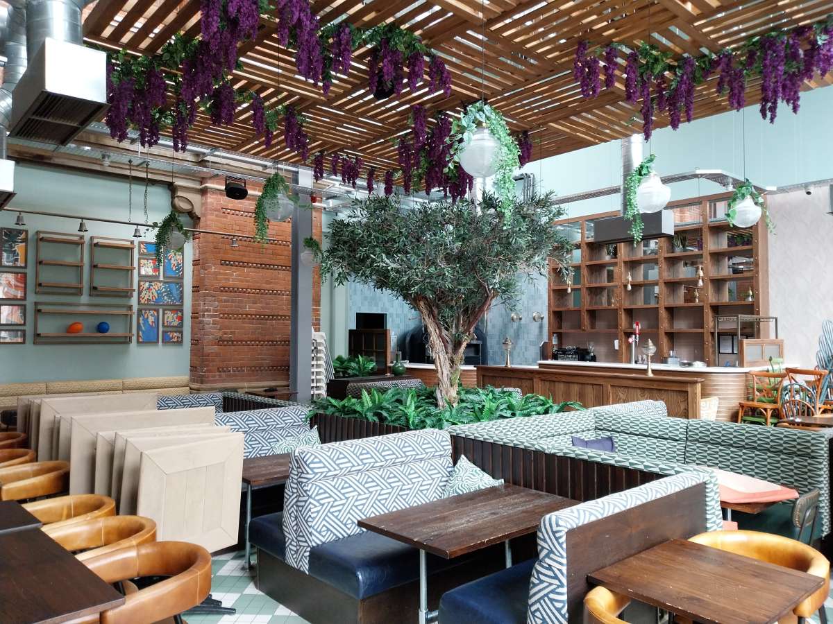 Retail/Shop in Lincoln - photo 3