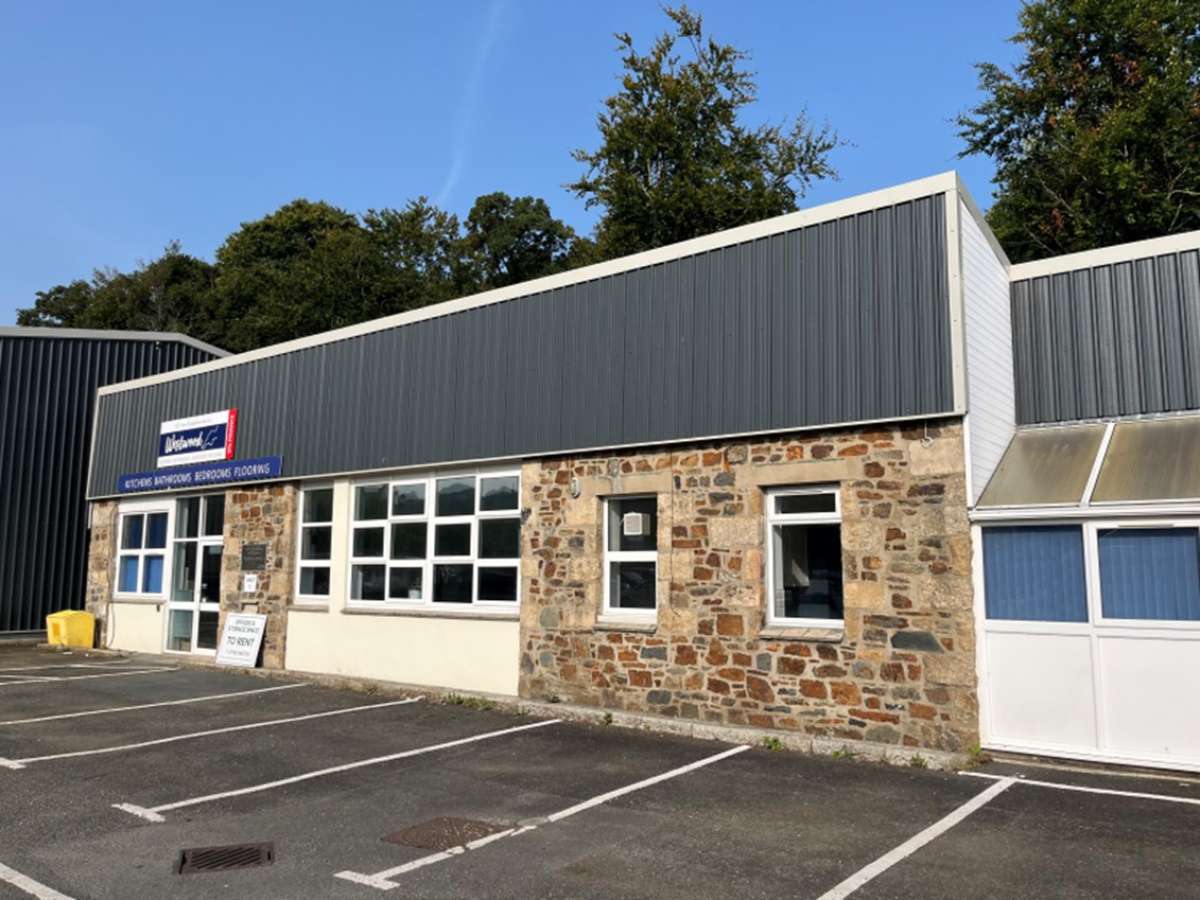 Retail/Shop in Okehampton - photo 2