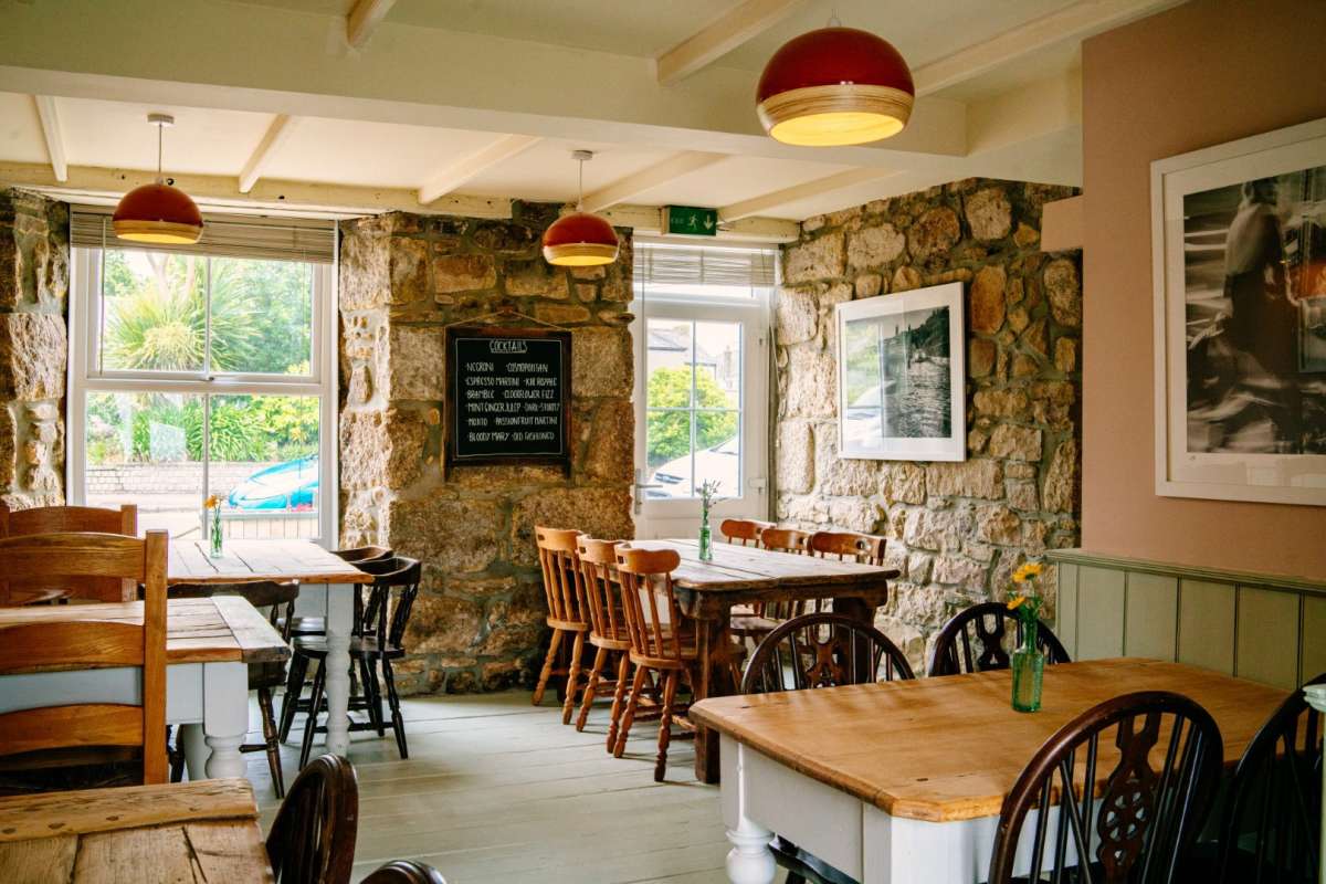 Retail/Shop in Penzance - photo 2