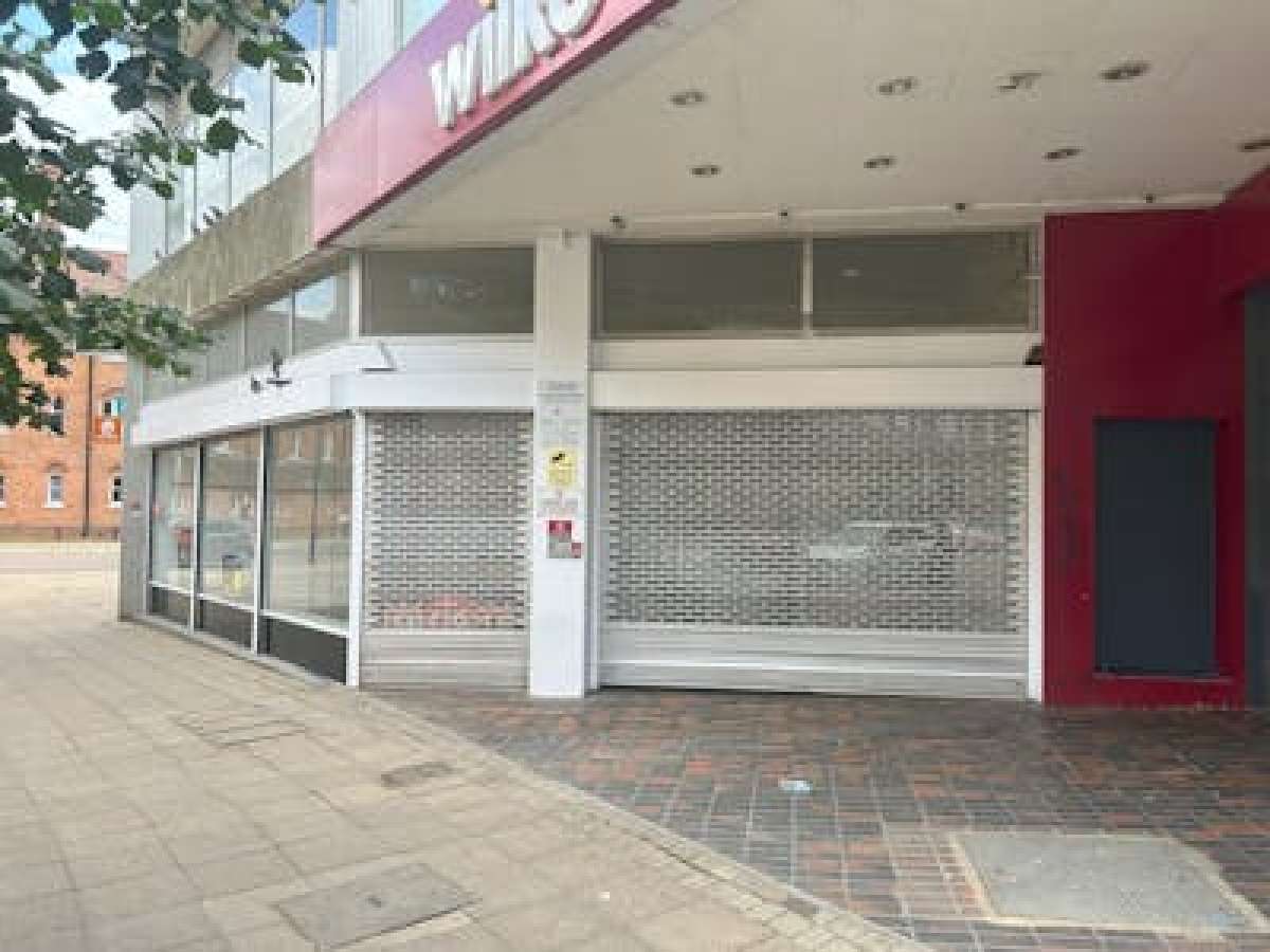 Retail/Shop in Peterborough - photo 2