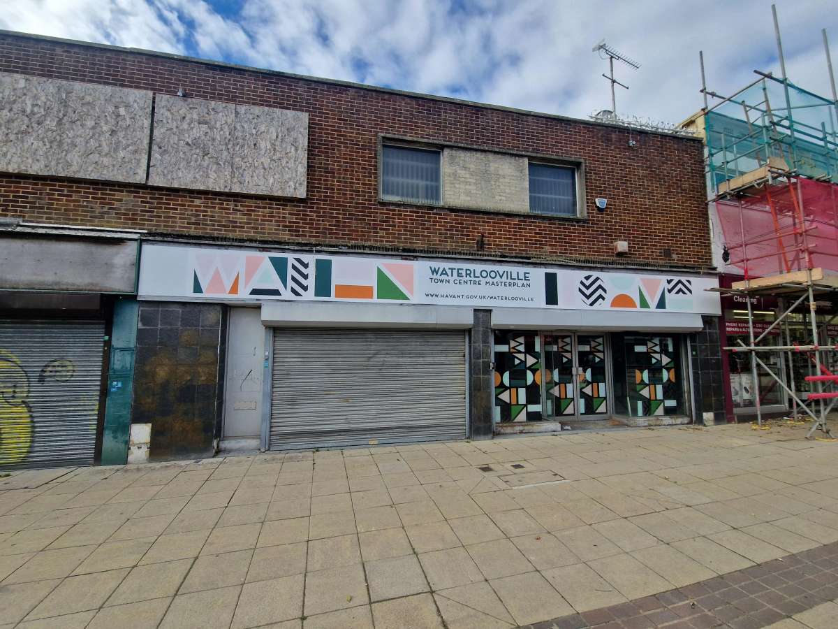 Retail/Shop in Waterlooville - photo 4