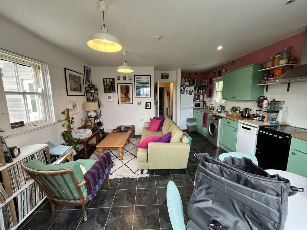 Retail/Shop in Bryher - photo 4