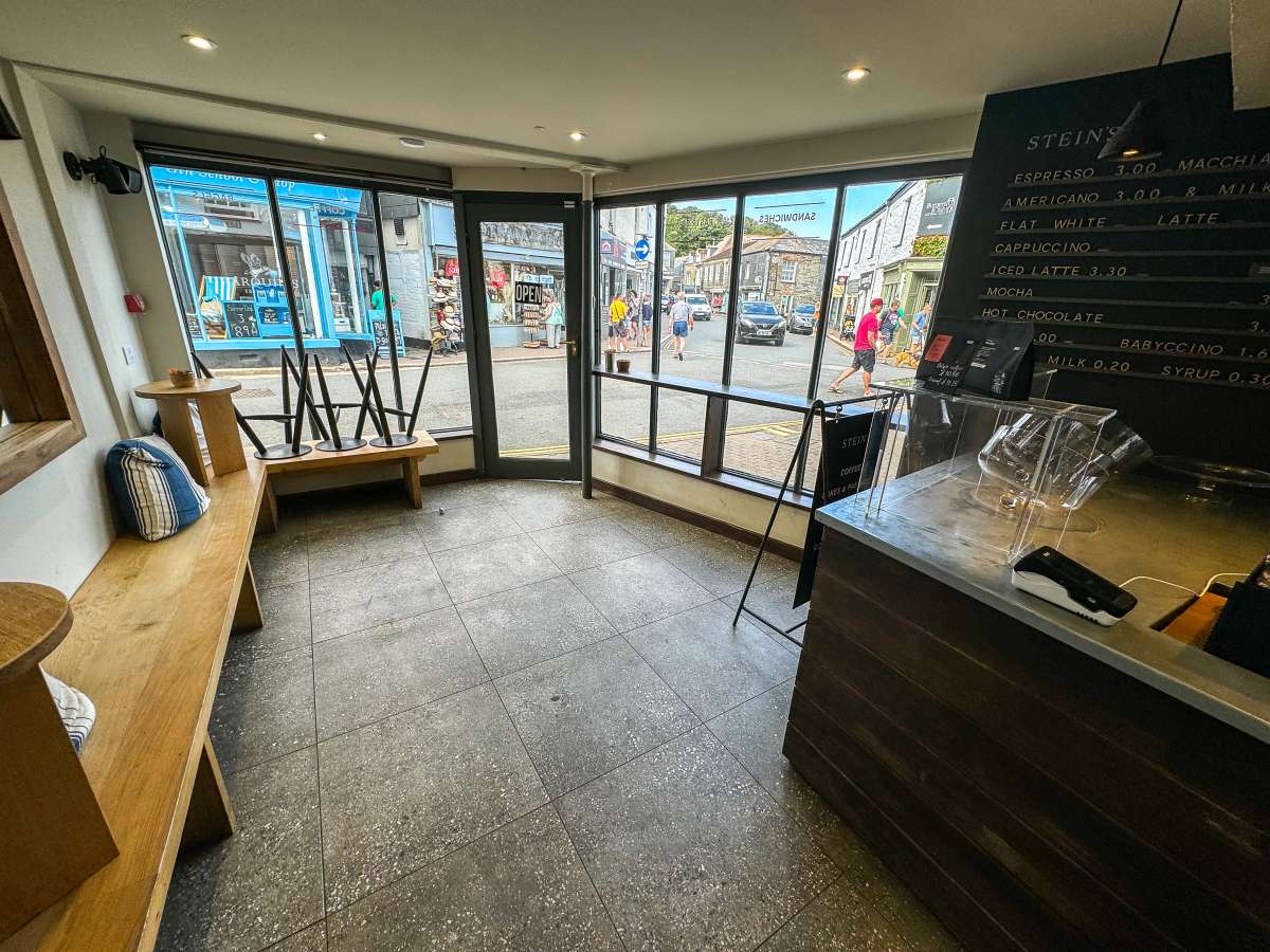 Retail/Shop in Padstow - photo 2