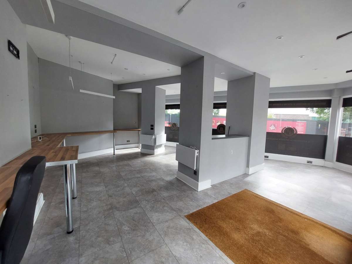 Retail/Shop in Edinburgh - photo 4