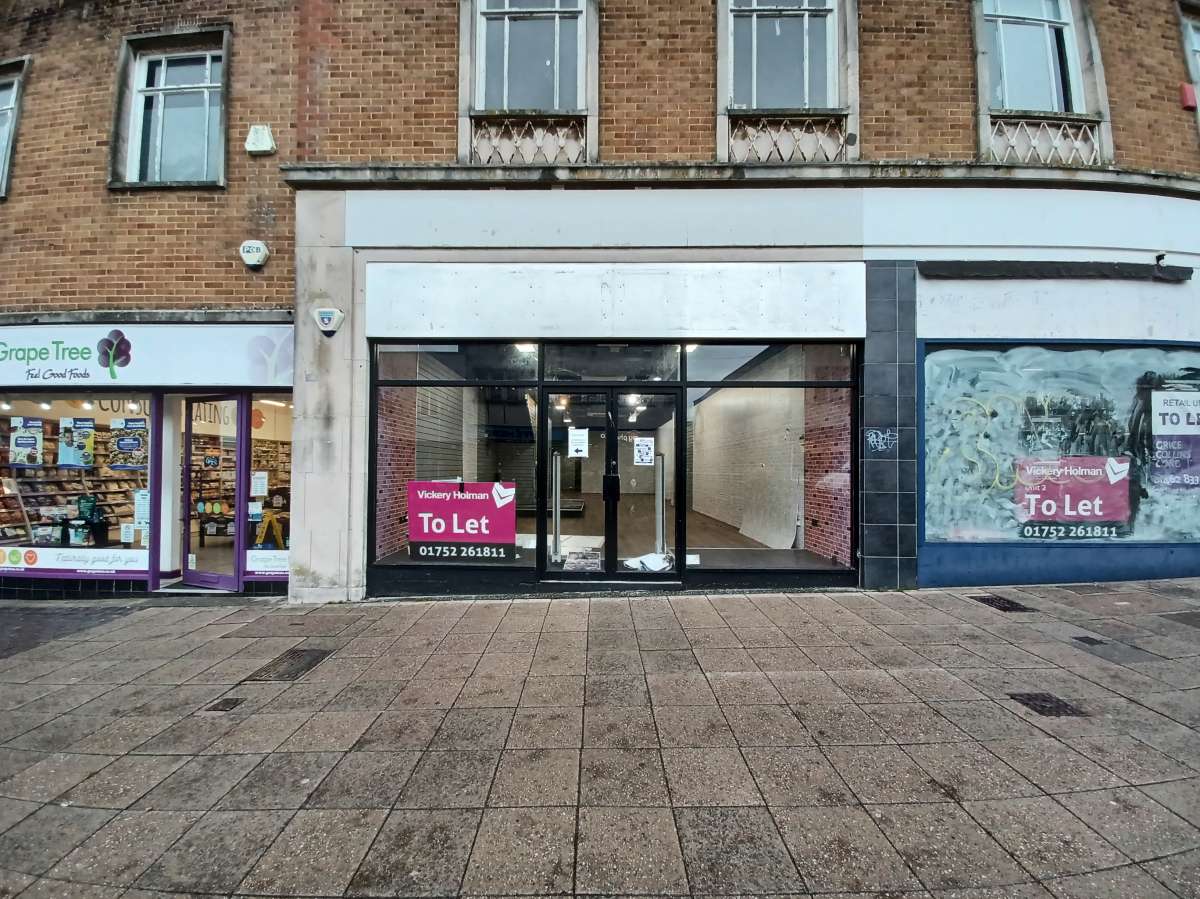 Retail/Shop in Plymouth - photo 4