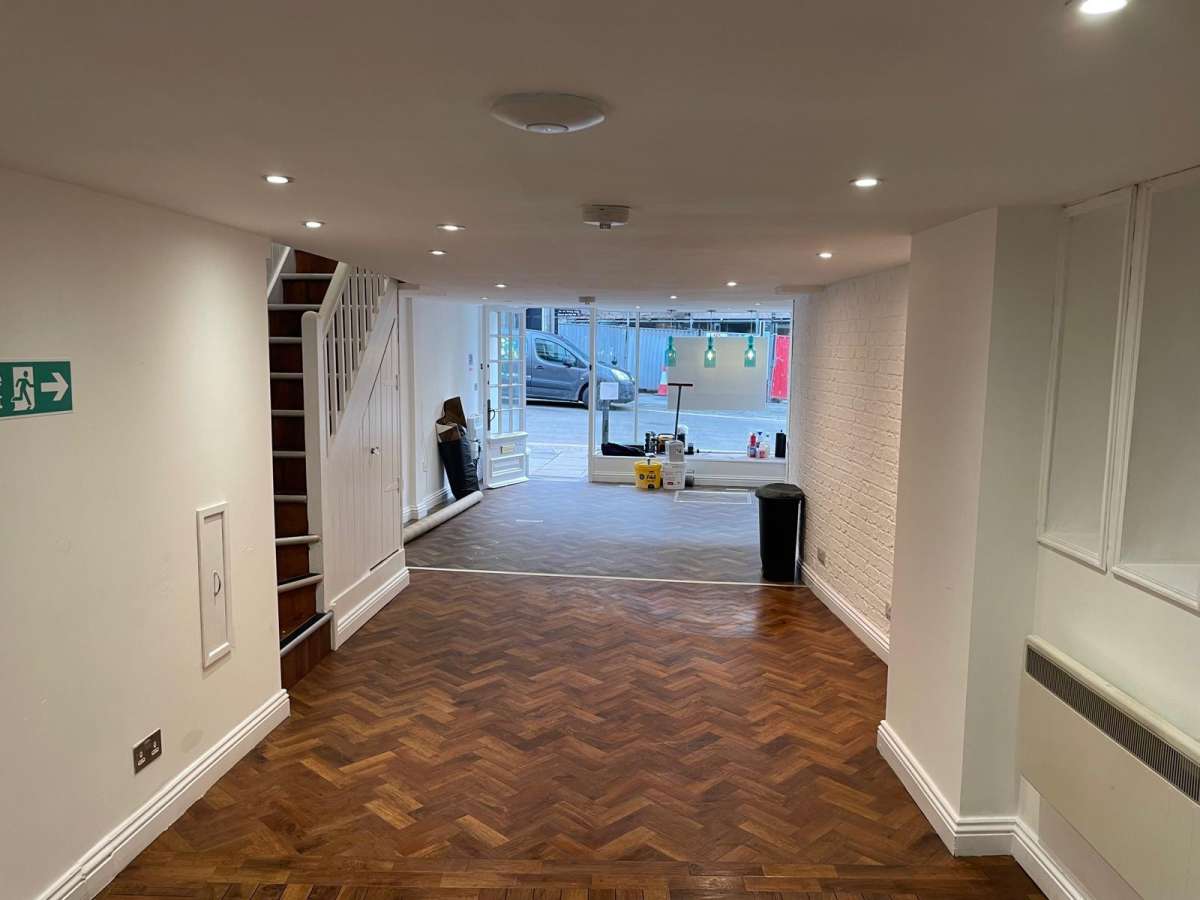 Retail/Shop in Chippenham - photo 3