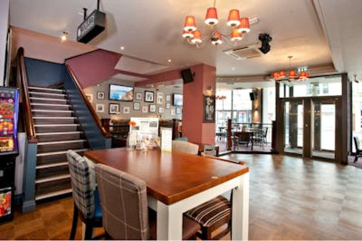 Retail/Shop in Peterborough - photo 4